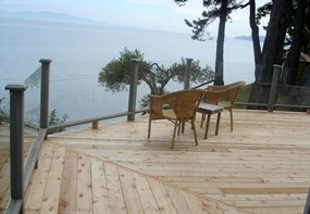 Ridgewood Construction Victoria BC cedar waterfront deck with glass railings